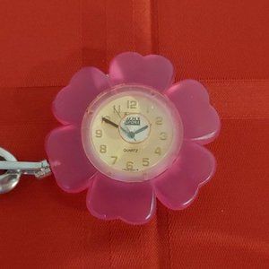 GENTLY USED, VINTAGE 1980'S, UNI-SPORT  FLOWER WATCH!!!